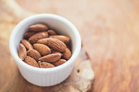 Amandes source du selenium 450x300 1