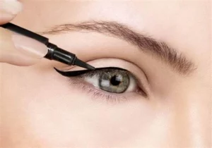 eyes liner