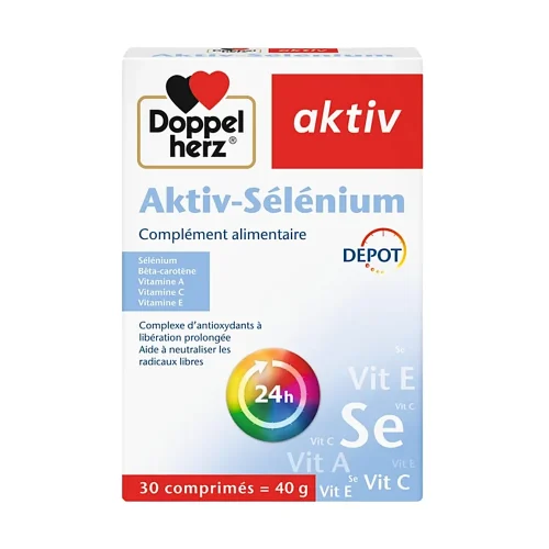 Boîte d’Aktiv Selenium 30 comprimés Doppelherz sur fond blanc