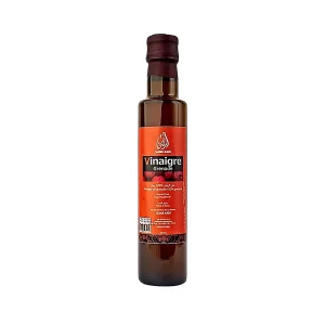 Vinaigre grenade 250ml J'aime Ardi Bouteille de vinaigre grenade 250ml J'aime Ardi sur fond blanc