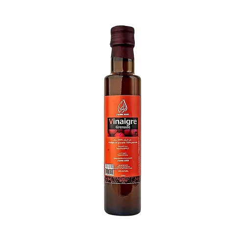 Vinaigre grenade 250ml J'aime Ardi Bouteille de vinaigre grenade 250ml J'aime Ardi sur fond blanc